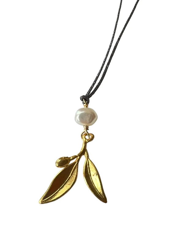 birthstone necklaces for women-Olive Leaf Gold Pendant