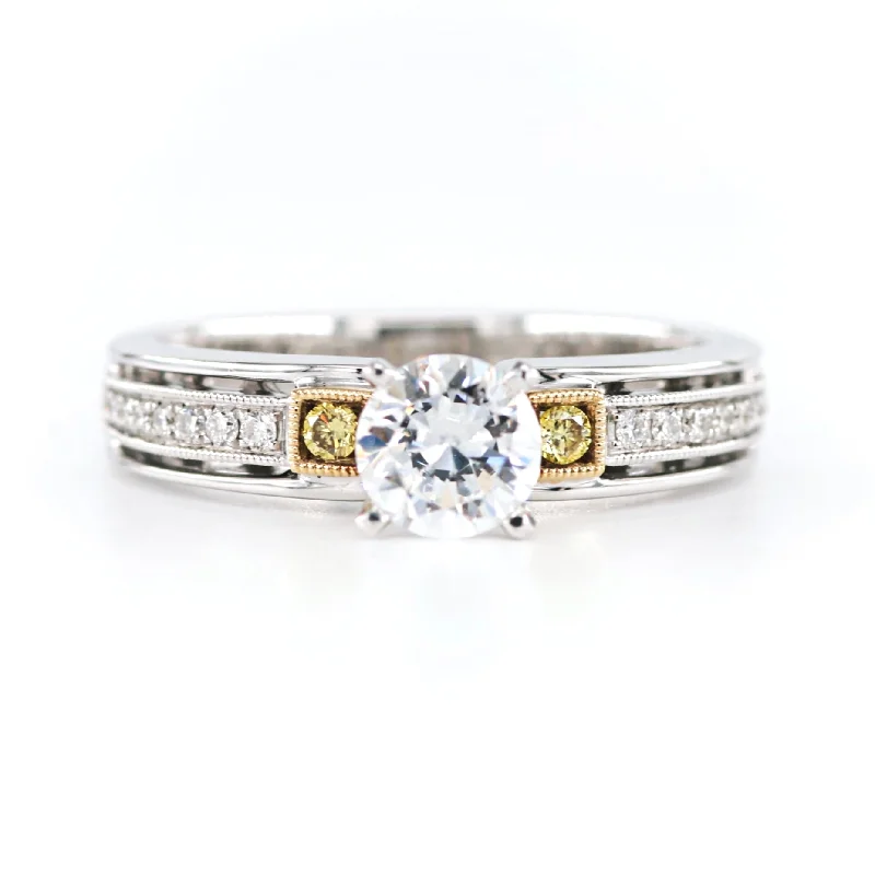 Round Diamond Engagement Ring 4690072