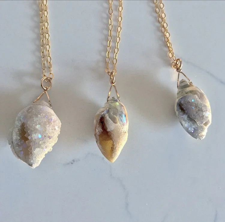 dainty gold necklaces for women-LUMI - Druzy Fossilized Gem Shell Necklace