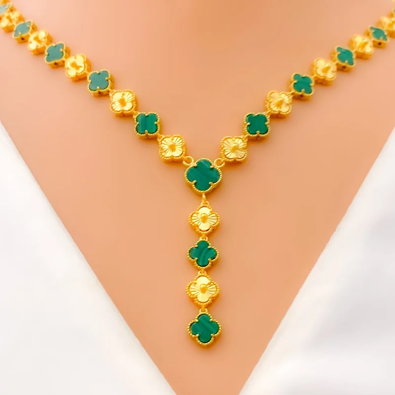 gold bar necklaces for women-Bright Opulent 21k Gold Reflective Clover Necklace