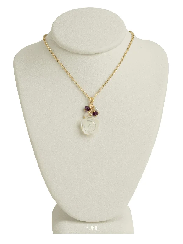 vintage chain necklaces for women-Pretty Pearl Rose Necklace