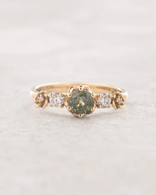 Delicate floral engagement ring with green sapphire and diamonds / Fiorella