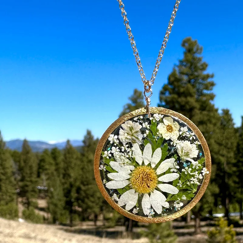 bold statement necklaces for women-White Daisy Garden Necklace - BG 149