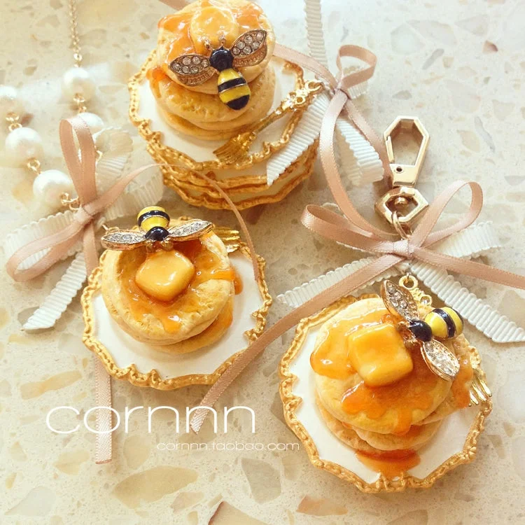 gift necklaces for women-Pancake Necklace and Brooch