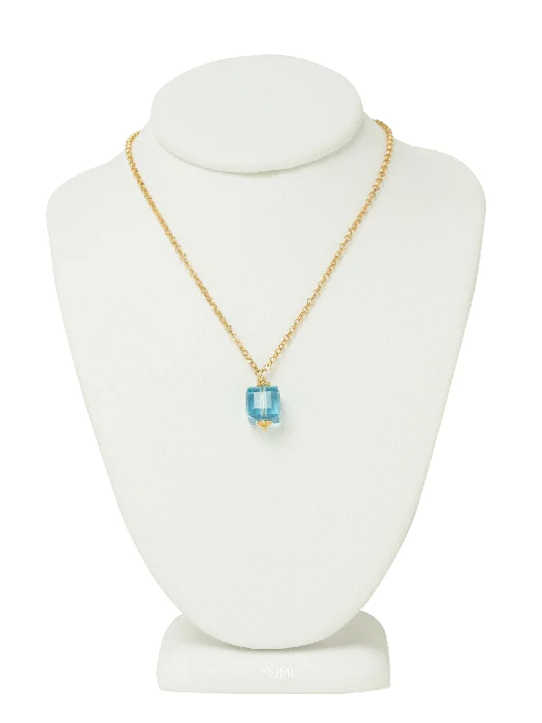 unique design necklaces for women-Aquamarine Blue Crystal Cube Necklace