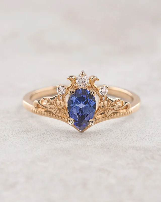 Royal blue sapphire engagement ring with ivy leaves / Ariadne